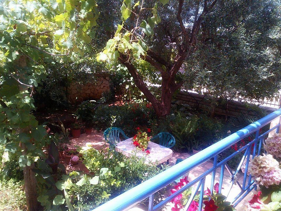 Vita Apartment - Spacious Garden And Balcony 5 Min To Beach & Center Ksamil Kültér fotó