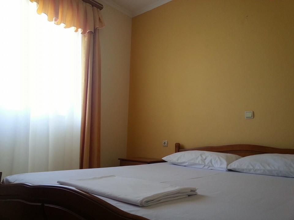 Vita Apartment - Spacious Garden And Balcony 5 Min To Beach & Center Ksamil Kültér fotó